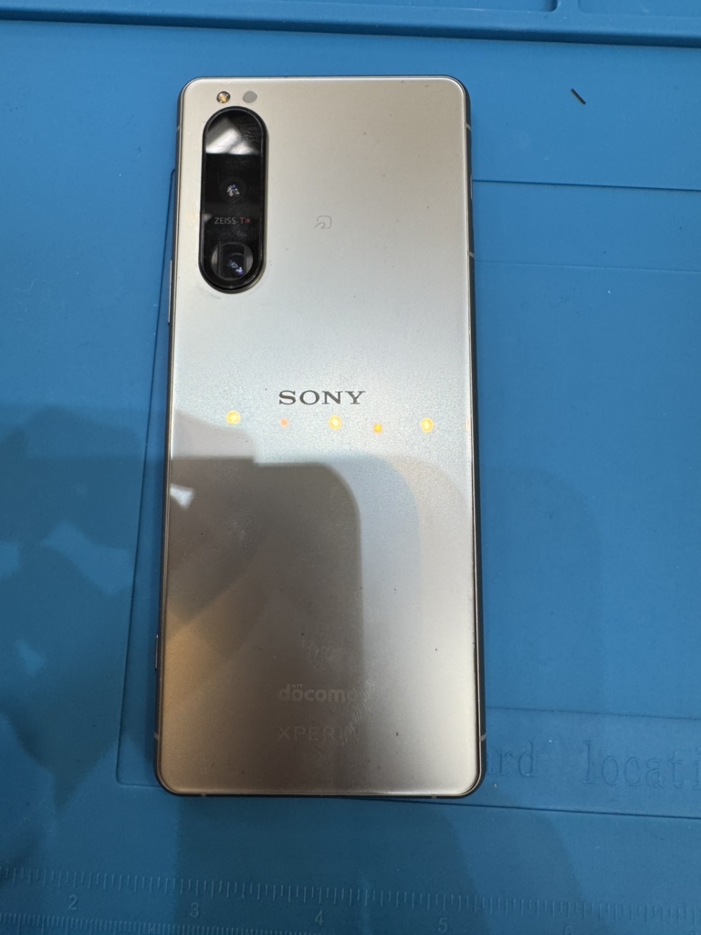 Xperia 5 IVの背面修理｜ガラス割れ放置のリスクとデータそのまま即日修理のメリット