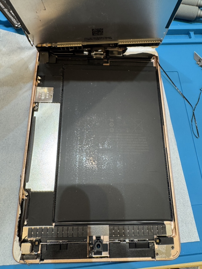 iPad mini 5の画面修理とバッテリー交換｜同時修理がおすすめな理由とデータそのまま延命する方法